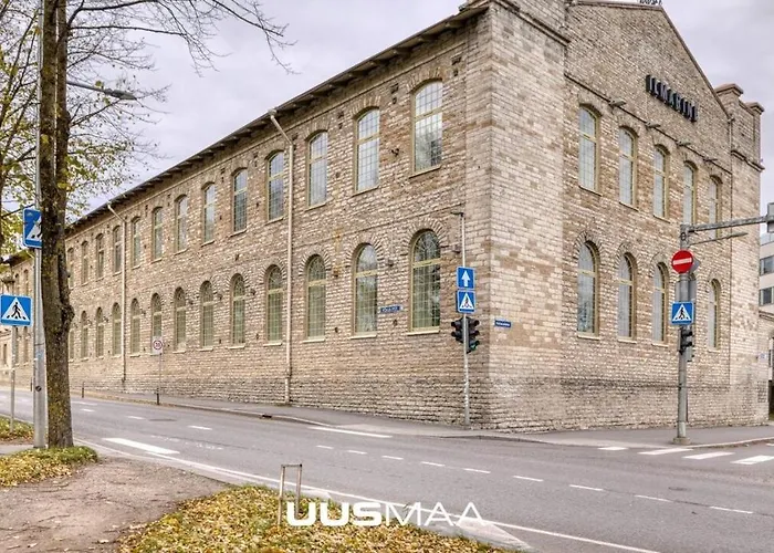 Cozy Loft Near Old Town Апартаменти Таллінн